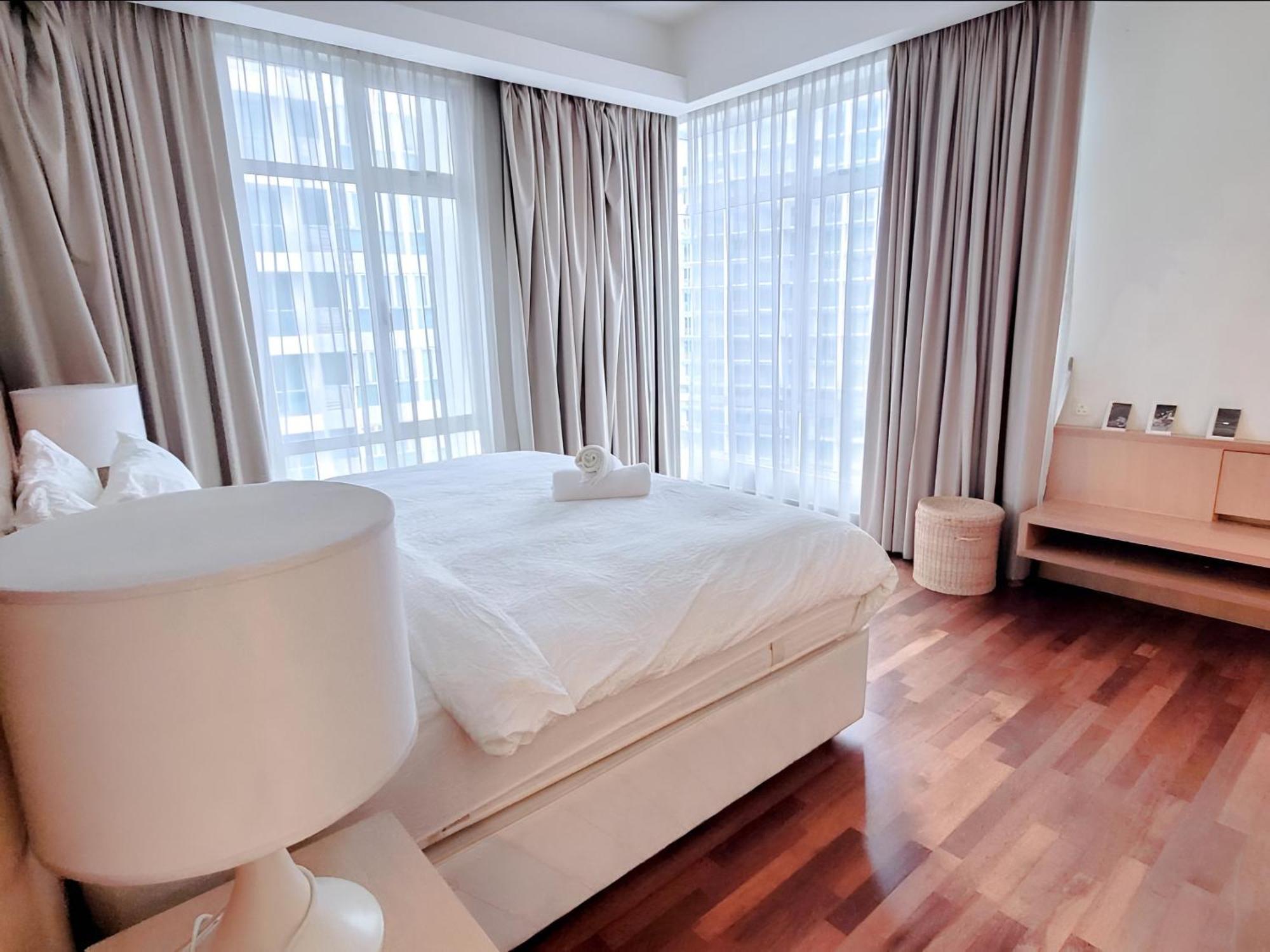 Premium At Lot 163 Fraser Place Klcc * Kuala Lumpur